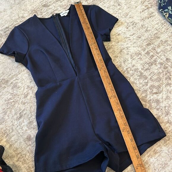 Superdown Elegant Blue V-Neck Outfit romper - Picture 9 of 10